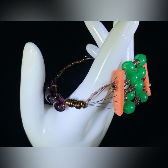 Guitar String Bangle - Picture 4 of 8